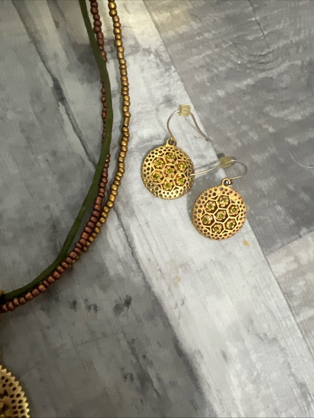Premier Designs Bamboo Filigree Pendant Necklace with Green Accents - Picture 3 of 4